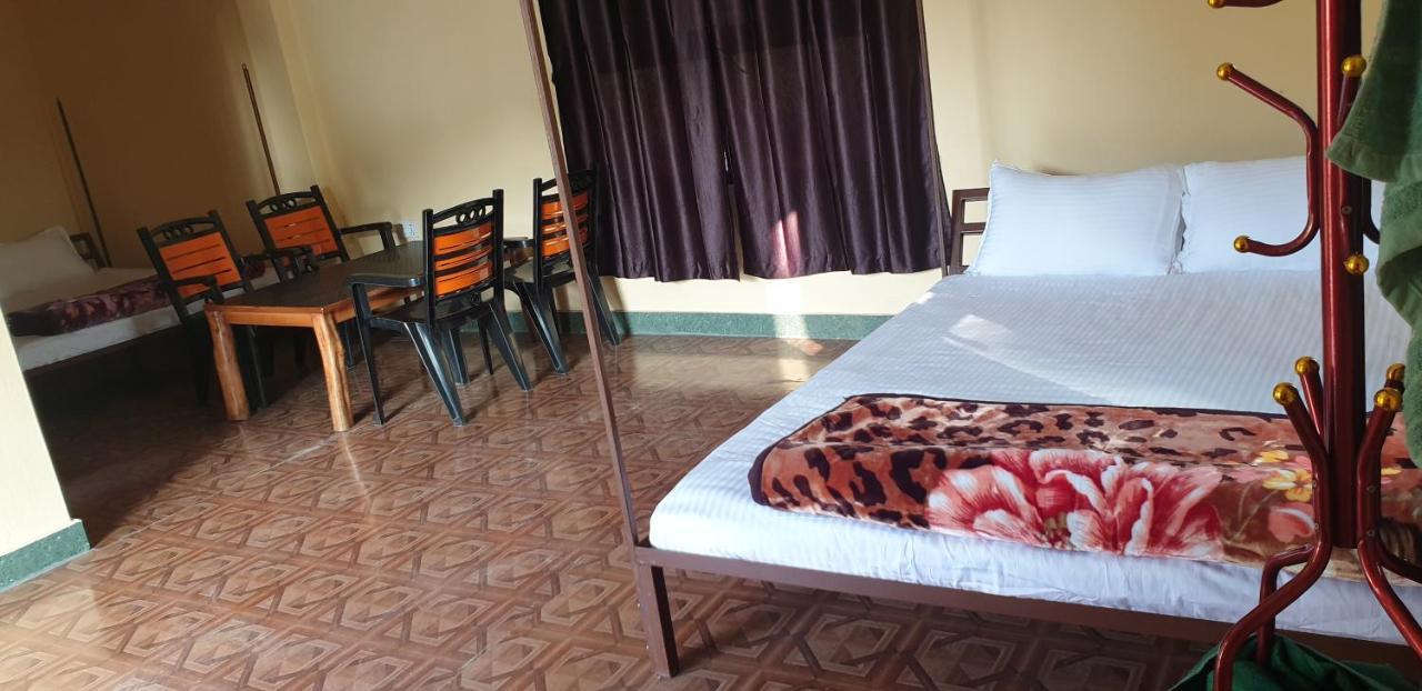 Elephant Garden Hotel And Resort Pvt Ltd Kanchanpur Exteriör bild